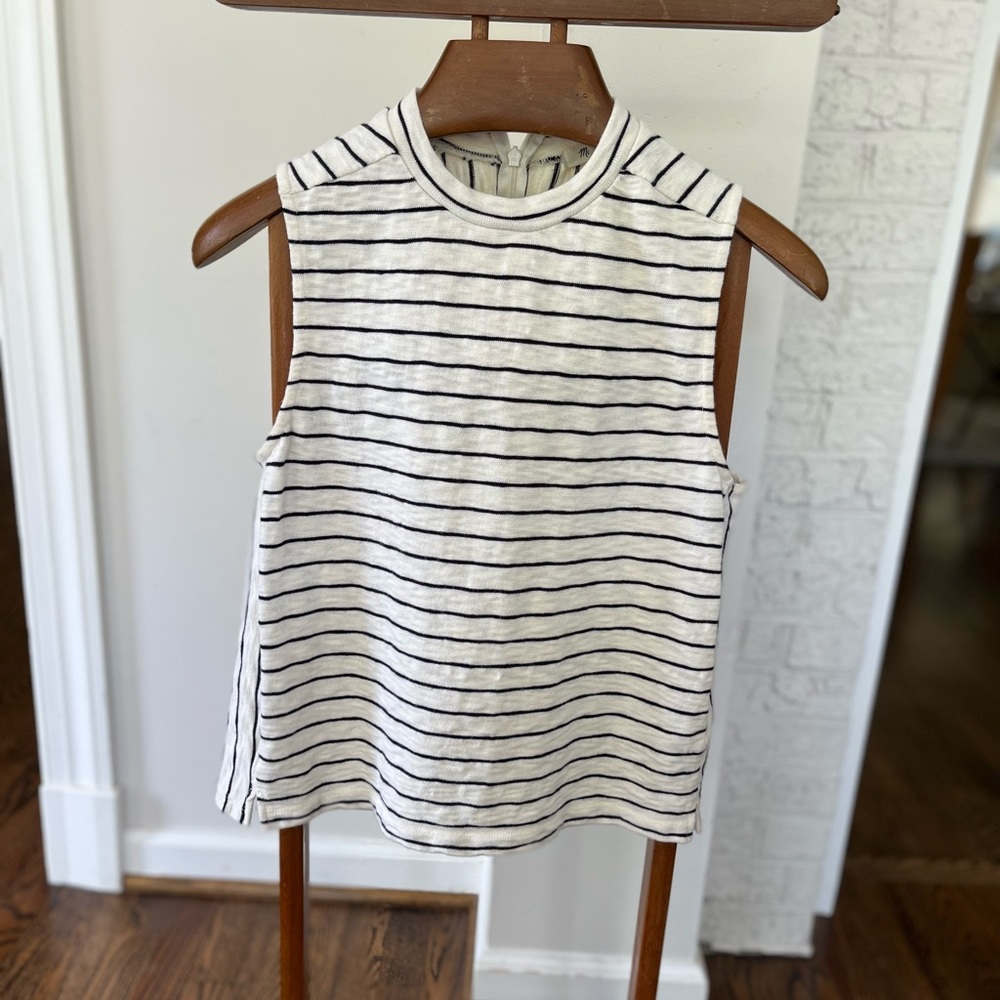 Madewell size L sleeveless shirt